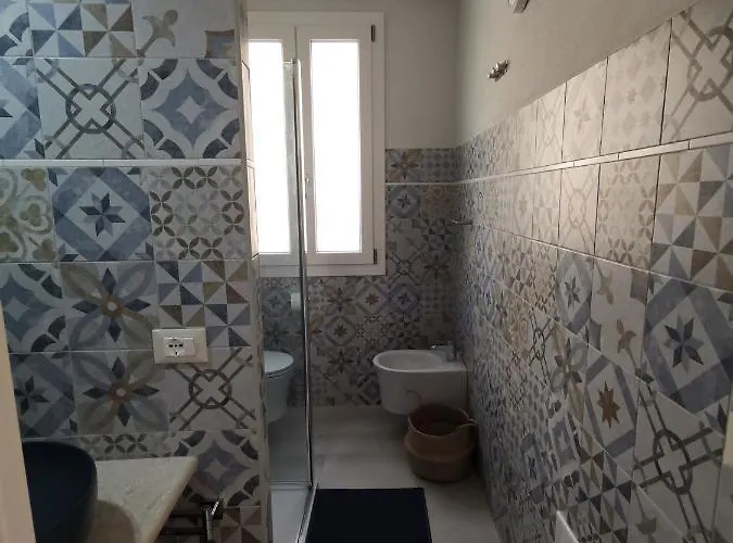 Domu Noa אולביה